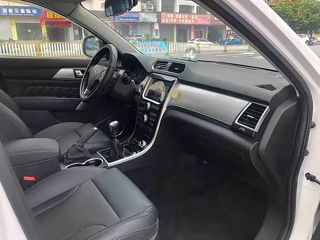 Haval H2 2015 — фото 5