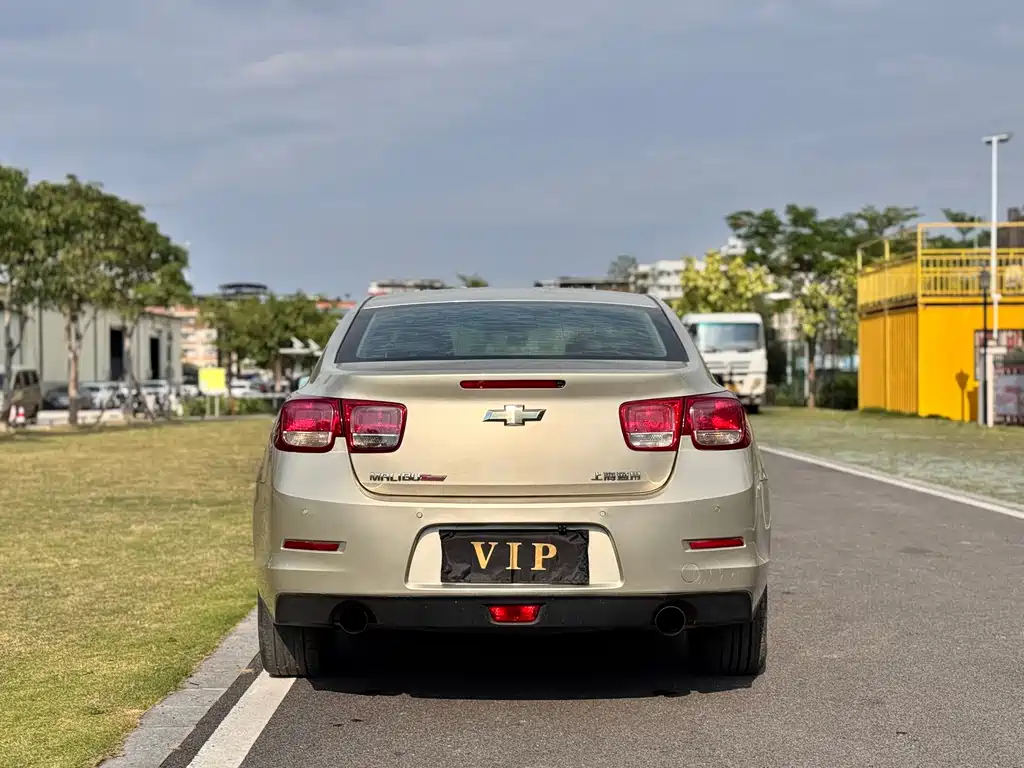 Chevrolet Malibu 2015 — фото 17