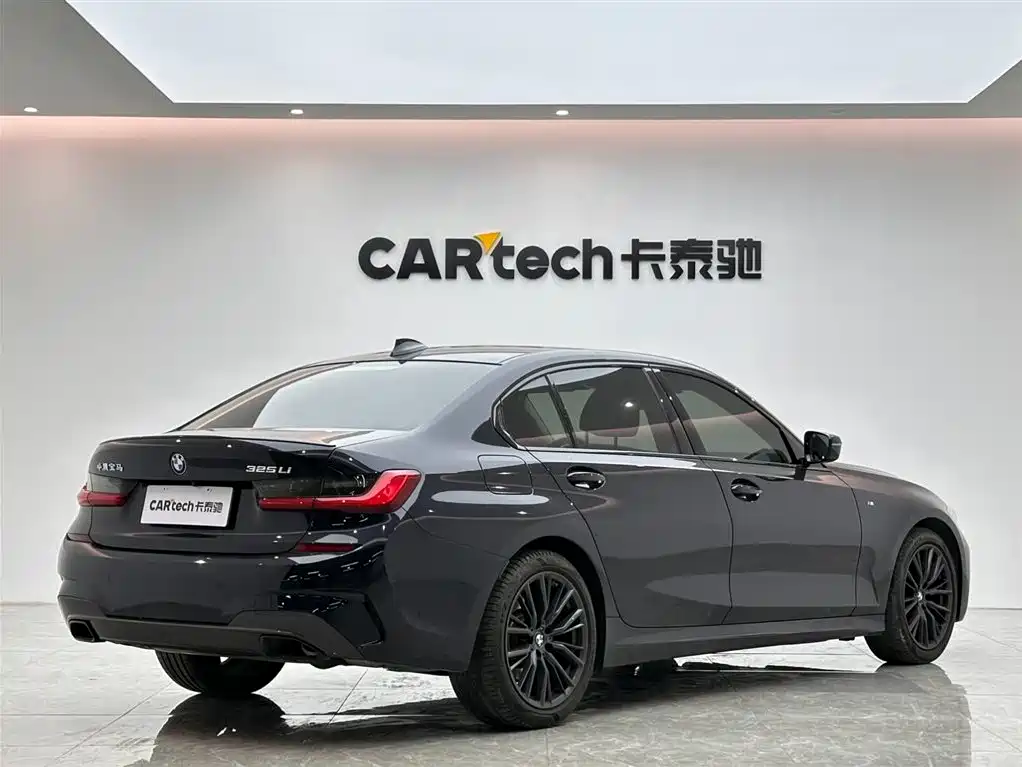 BMW 3 Series 2021