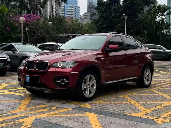 BMW X6 2011