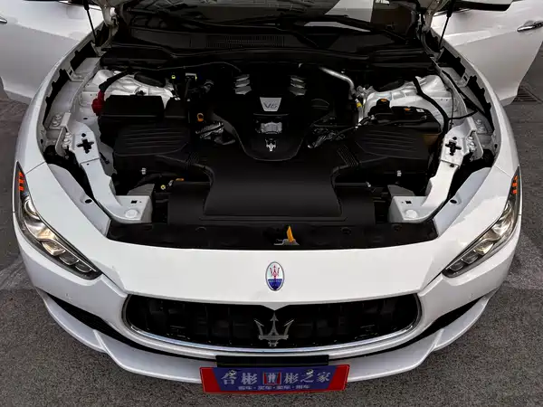 Maserati Ghibli 2015