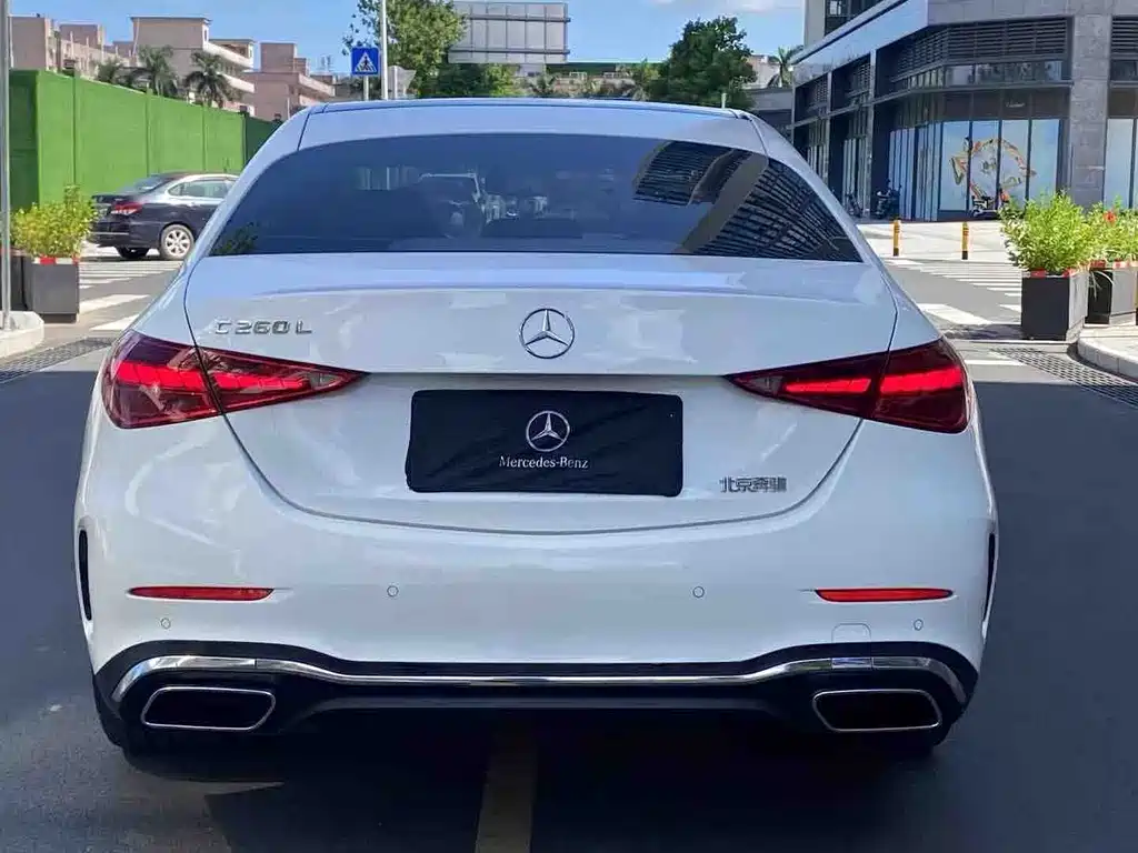 Mercedes-Benz C-Class 2022 — фото 8