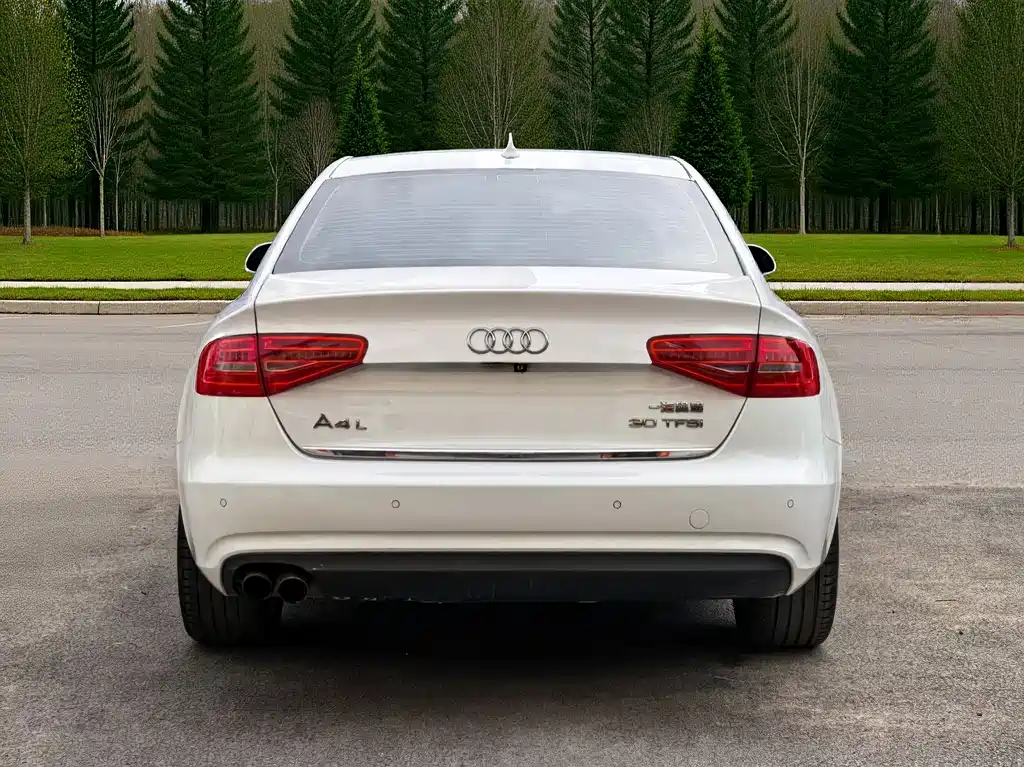 Audi A4L 2016