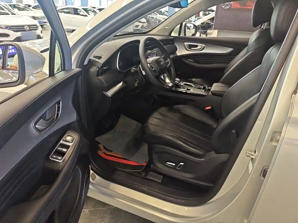 Roewe RX5 MAX 2021 — фото 16