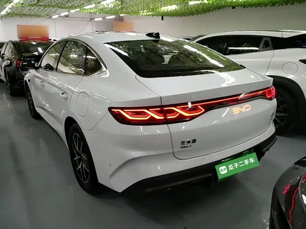 BYD Qin L 2025 — фото 5