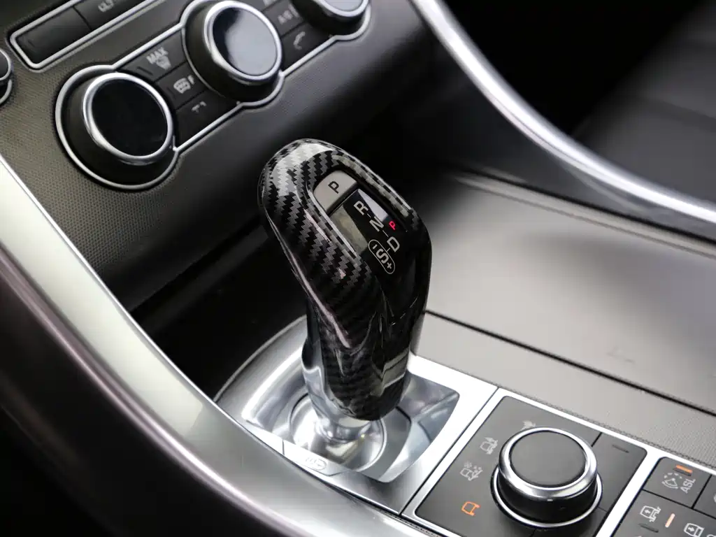 Land Rover Range Rover Sport 2015 — фото 11