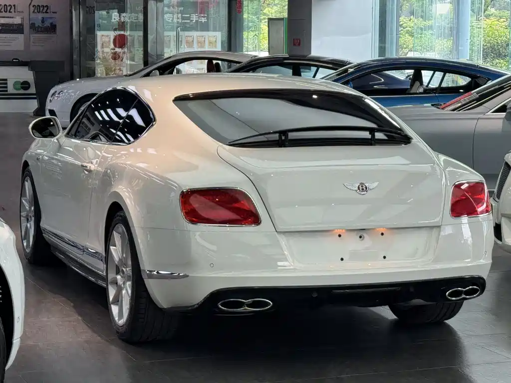 Bentley Continental 2015