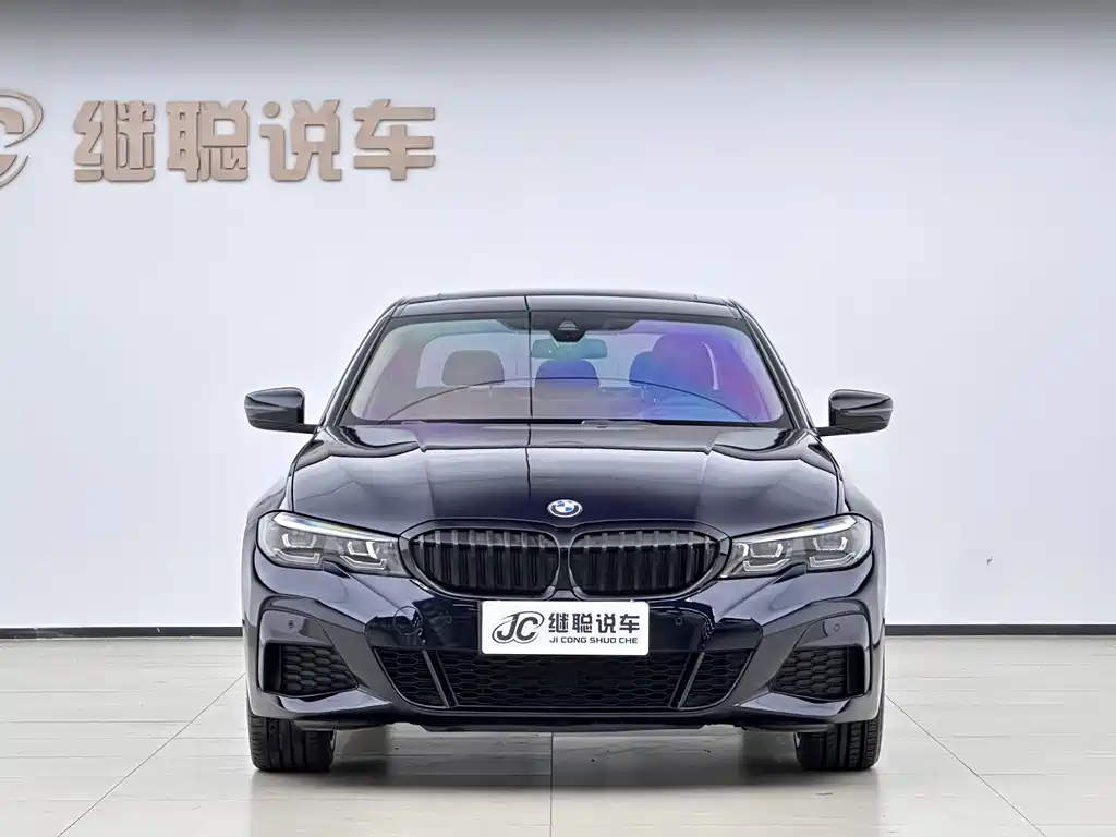 BMW 3 Series 2022