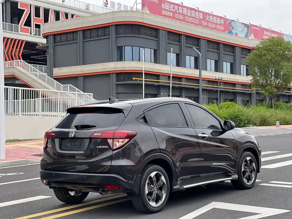 Honda Vezel 2017 — фото 9
