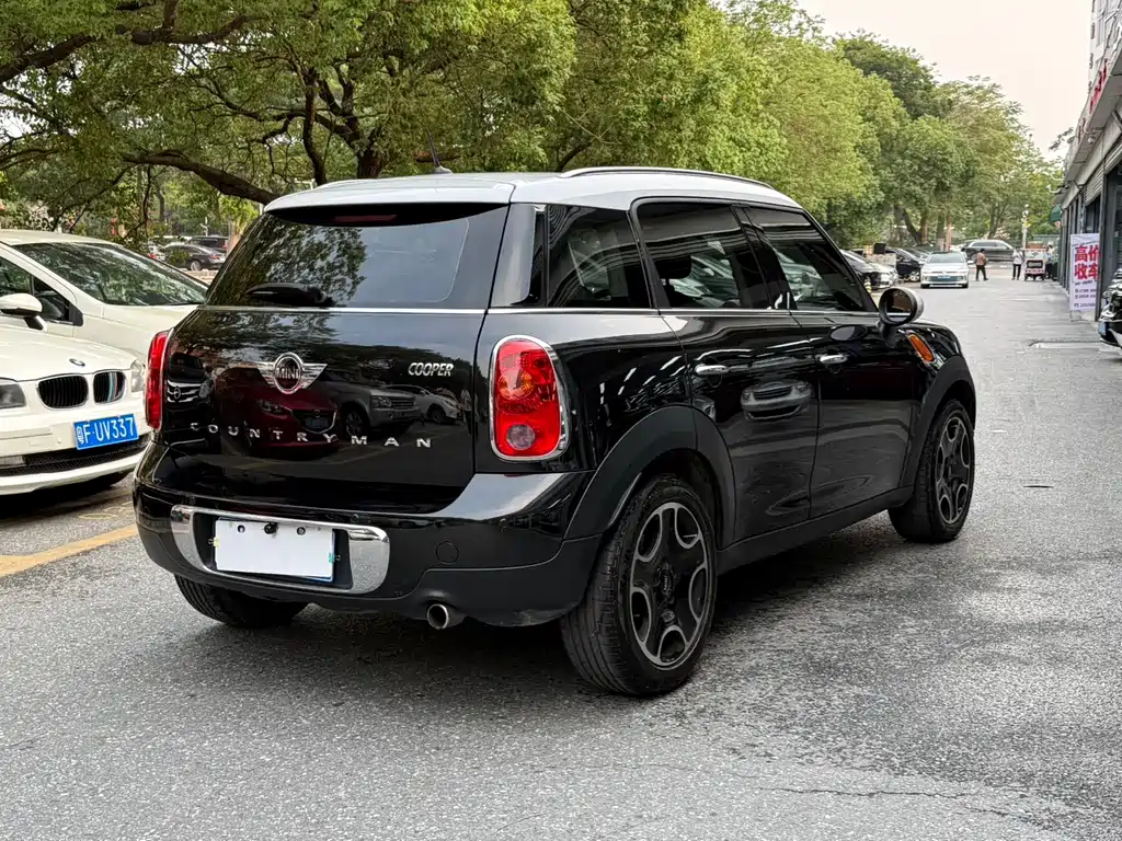 MINI Countryman 2015 — фото 2