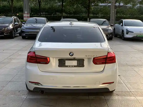 BMW 3 Series 2016