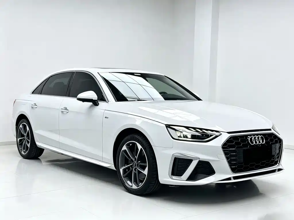 Audi A4L 2023 — фото 3