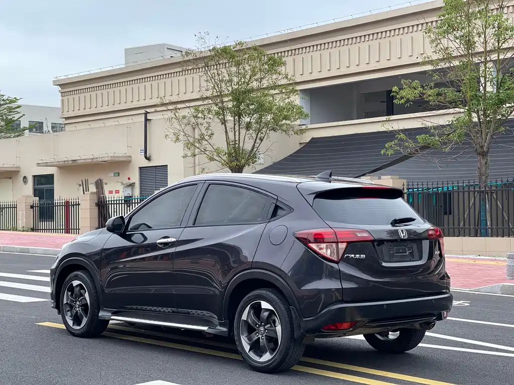 Honda Vezel 2017 — фото 7
