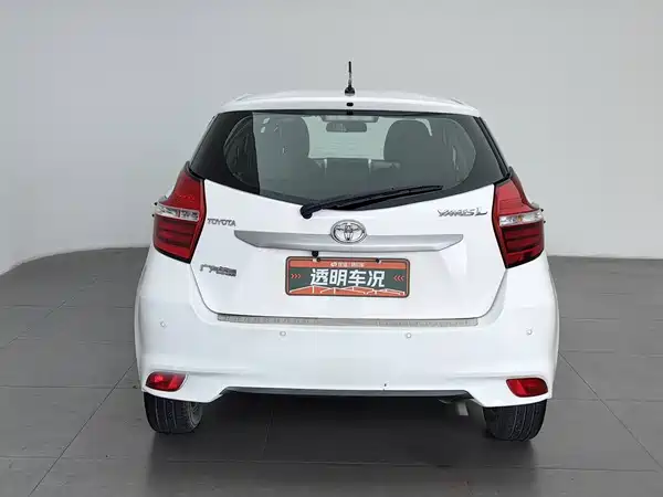 Toyota Yaris L 2016