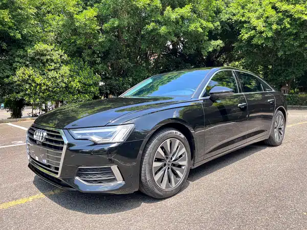Audi A6L 2022