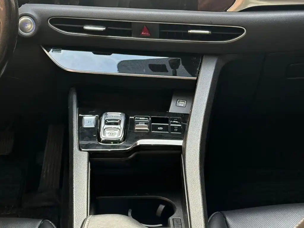 Hyundai Sonata 2020 — фото 6
