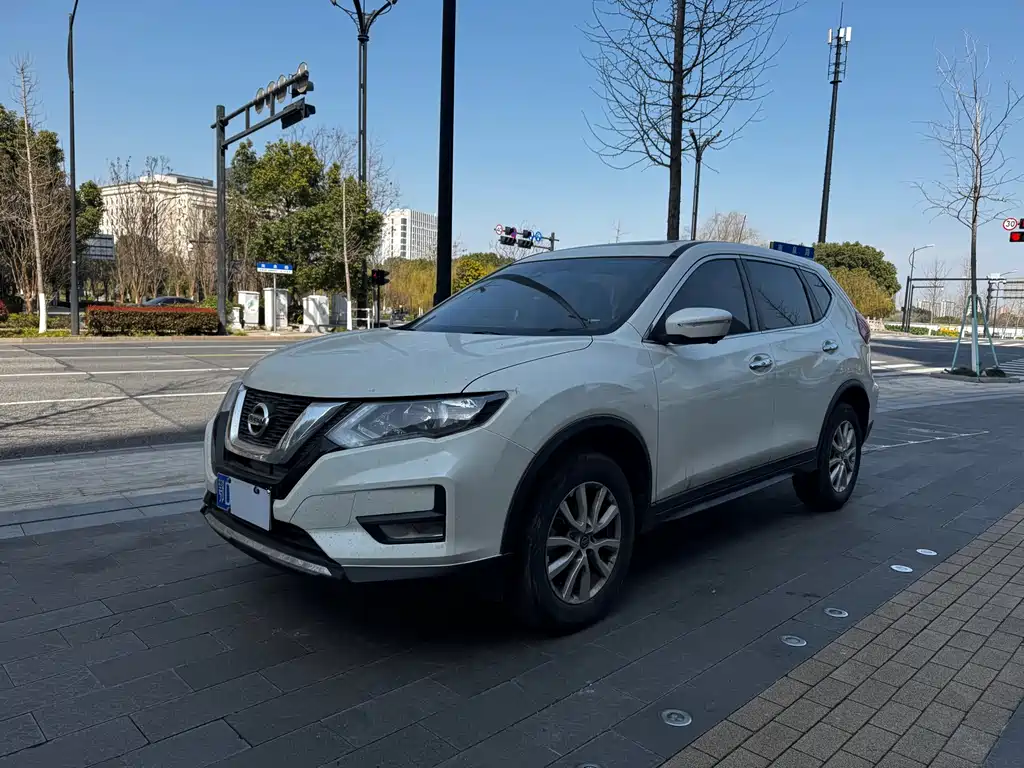 Nissan X-Trail 2020 — фото 2