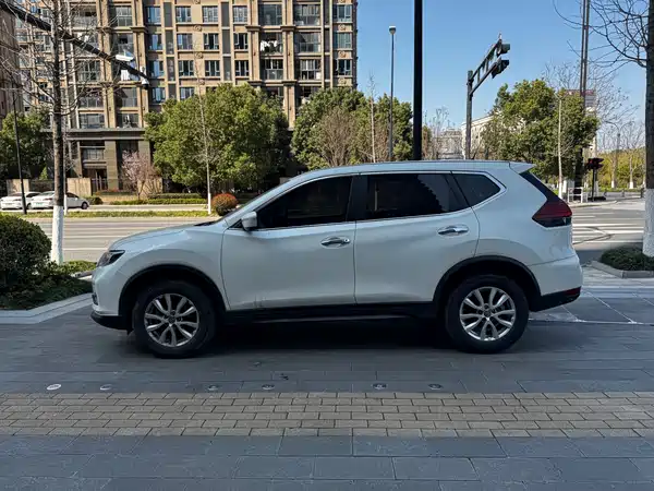 Nissan X-Trail 2021