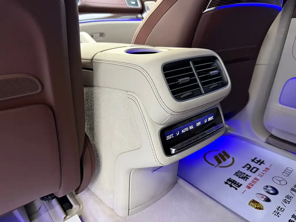 Mercedes-Benz GLS 2021 — фото 12