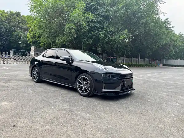 Lynk & Co 03 2019