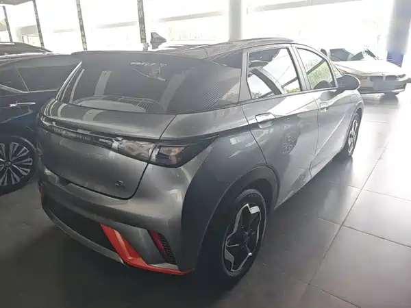 BYD Dolphin 2022