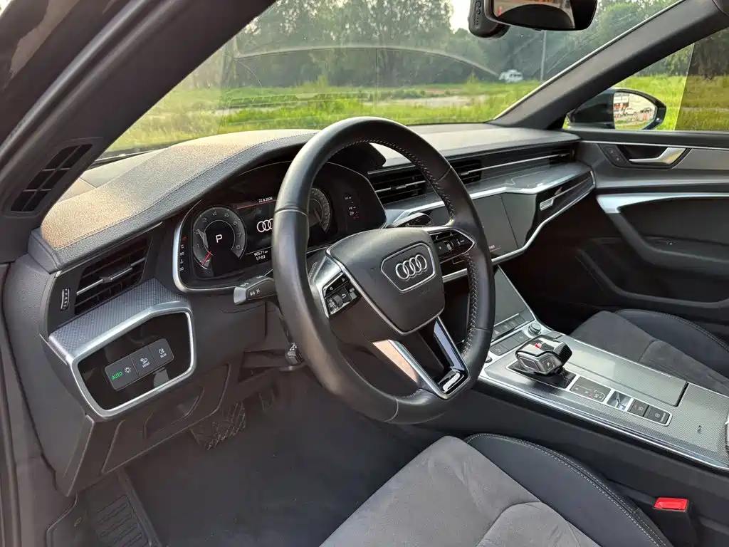 Audi A6L 2021 — фото 11