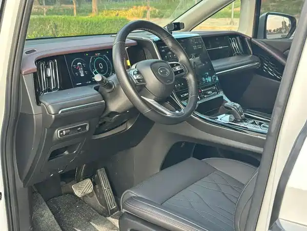 GAC Trumpchi M8 2023