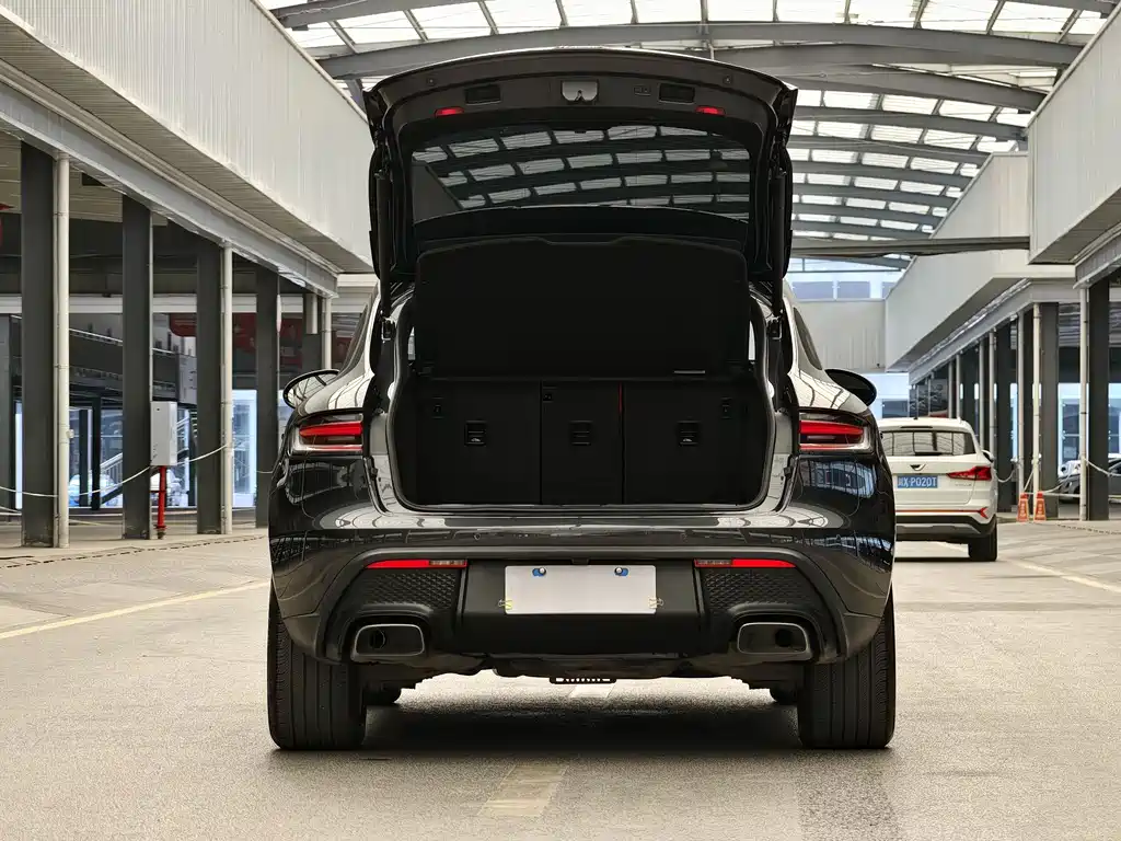 Porsche Macan 2024 — фото 21