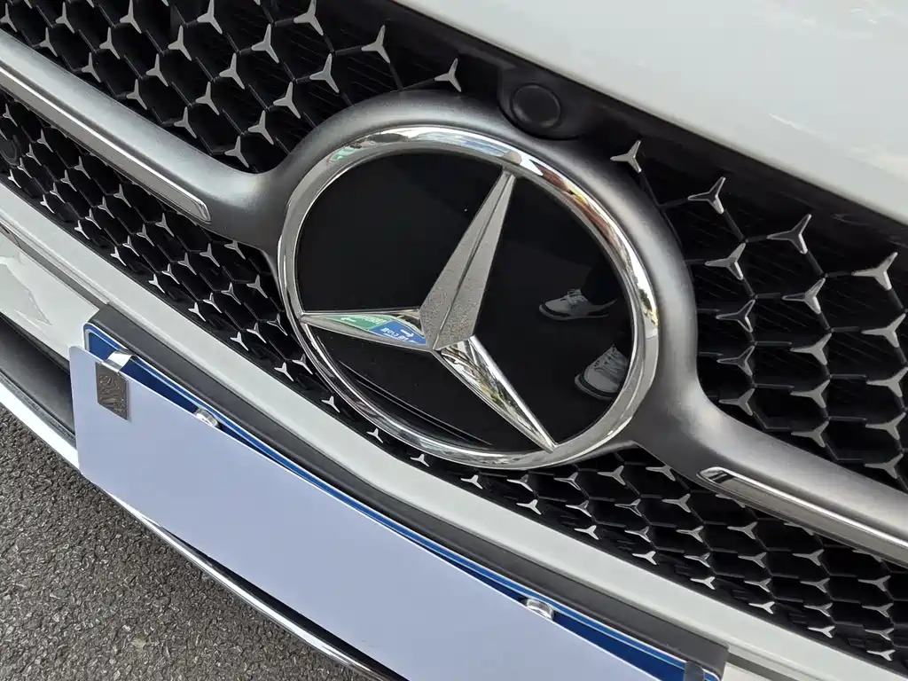 Mercedes-Benz A-Class 2024 — фото 11