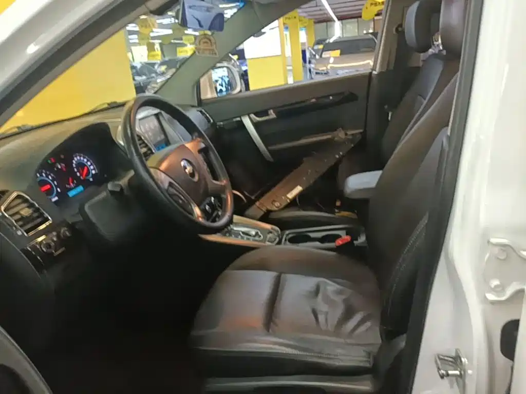 Chevrolet Captiva 2015 — фото 15