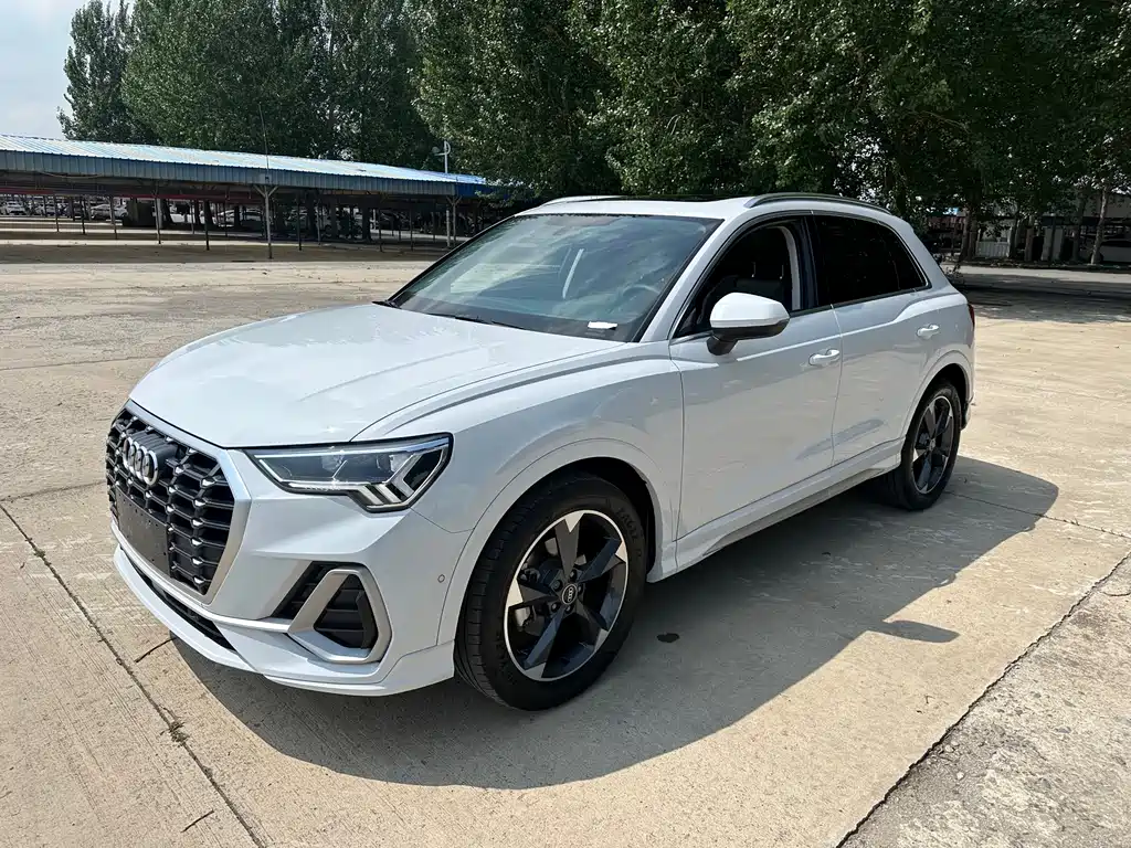 Audi Q3 2023