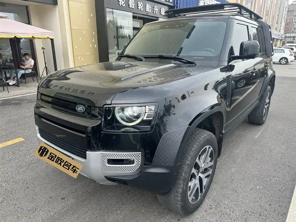 Land Rover Defender 2021