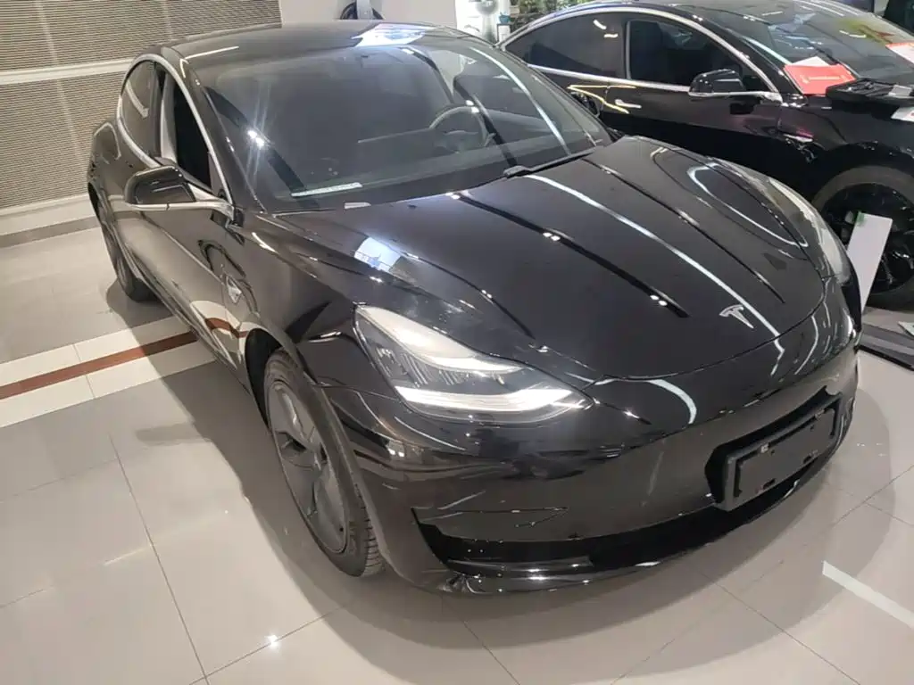 Tesla Model 3 2020 — фото 4