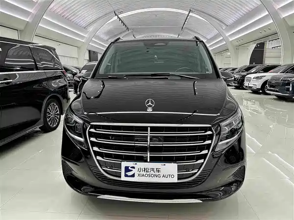 Mercedes-Benz V-Class 2024