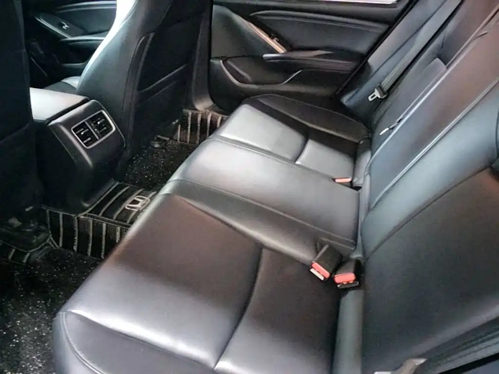 Honda Accord 2021 — фото 17