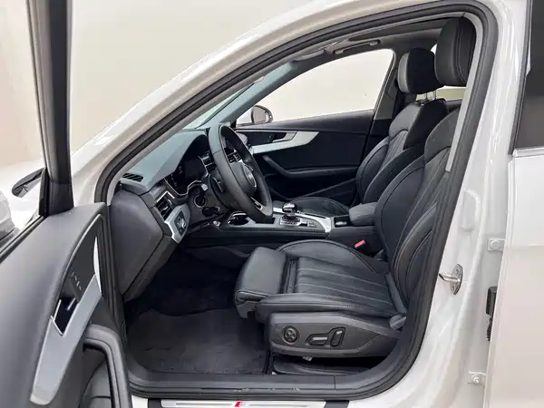 Audi A4L 2022