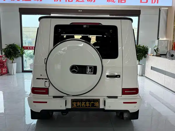 Mercedes-Benz G-Class 2024