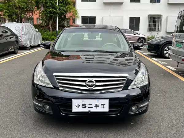 Nissan Teana 2010