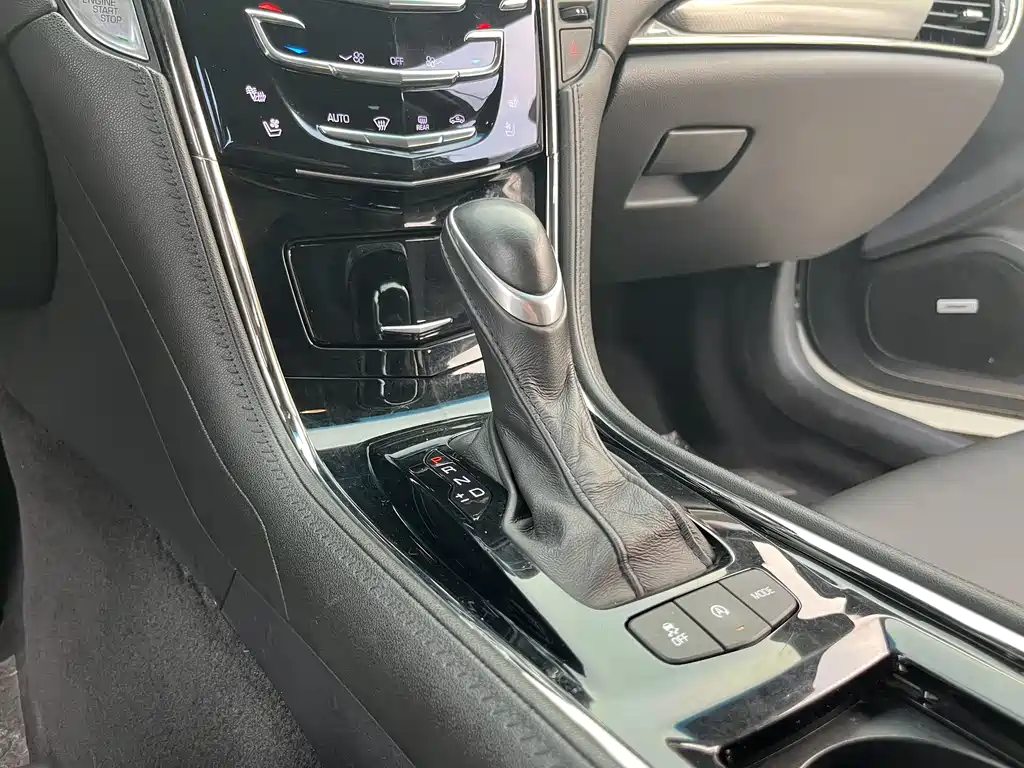 Cadillac ATS-L 2019 — фото 14