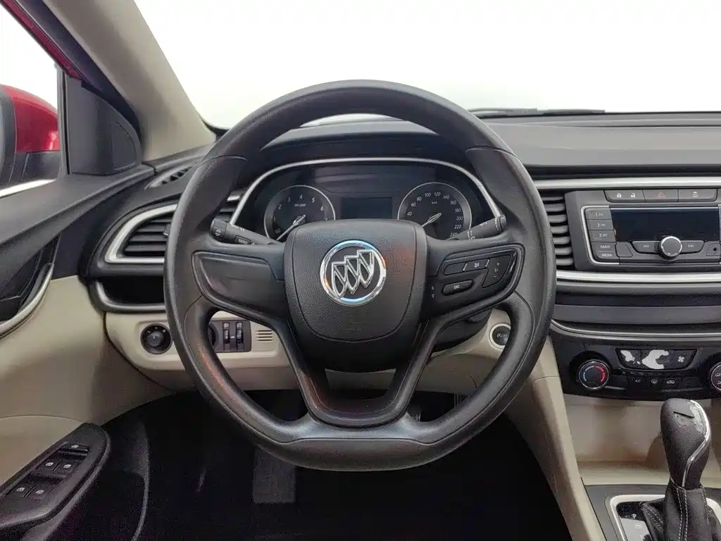 Buick Excelle GT 2015 — фото 11