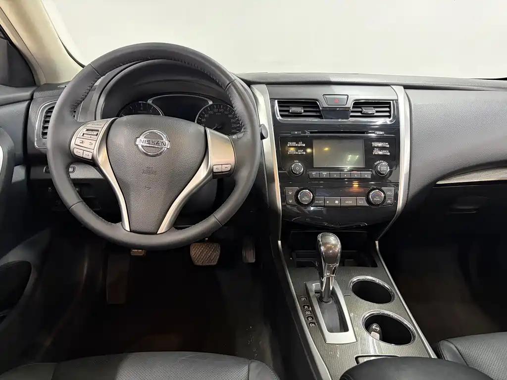 Nissan Teana 2016 — фото 11