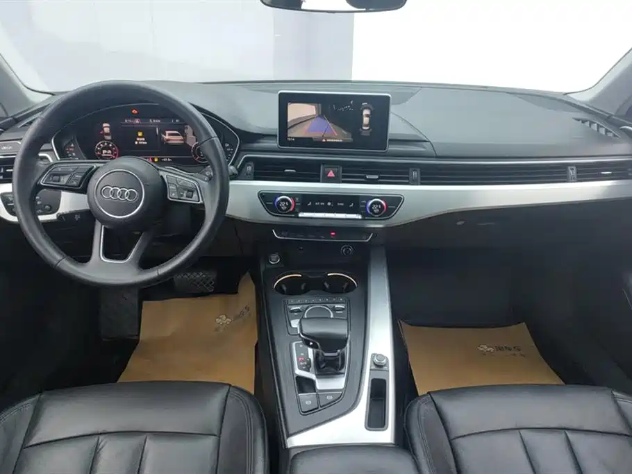 Audi A4L 2018 — фото 12