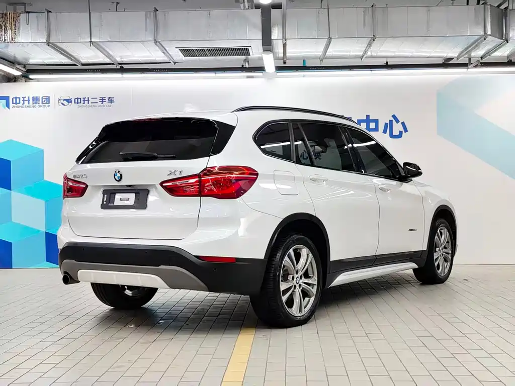 BMW X1 2018 — фото 23