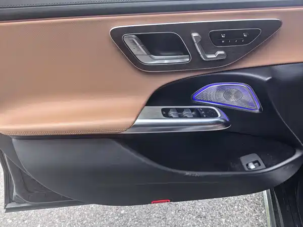 Mercedes-Benz E-Class 2024