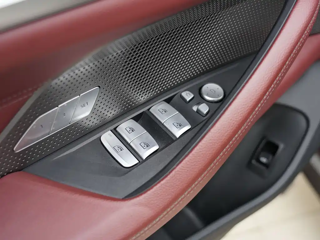 BMW 4 Series 2022 — фото 17