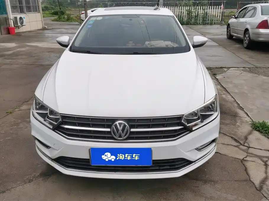 Volkswagen Bora 2016