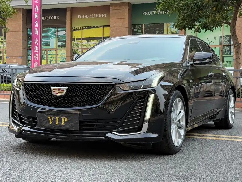 Cadillac CT5 2021 — фото 1