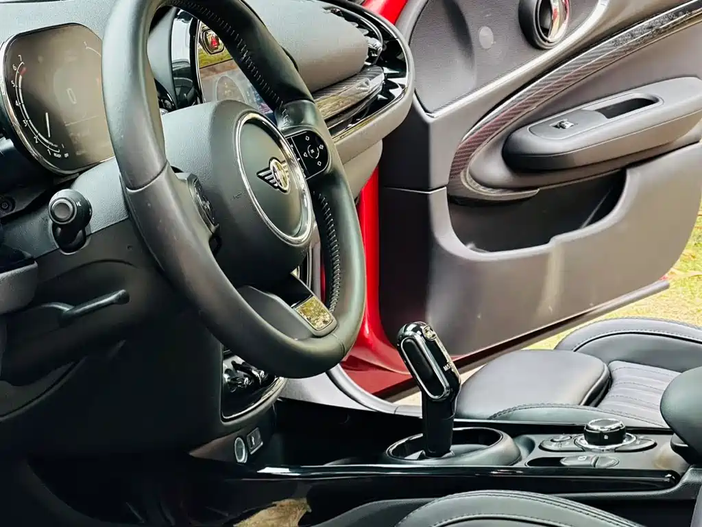 MINI Clubman 2022 — фото 11