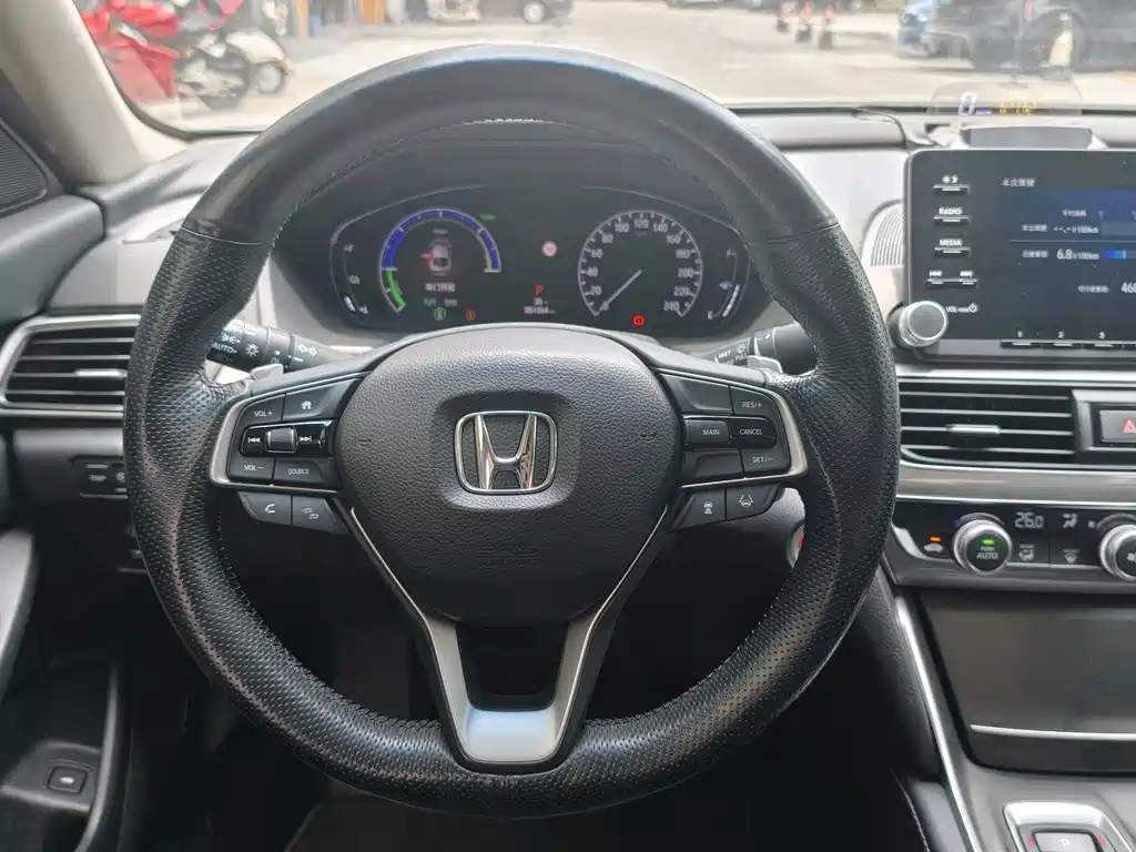 Honda Accord 2020 — фото 7