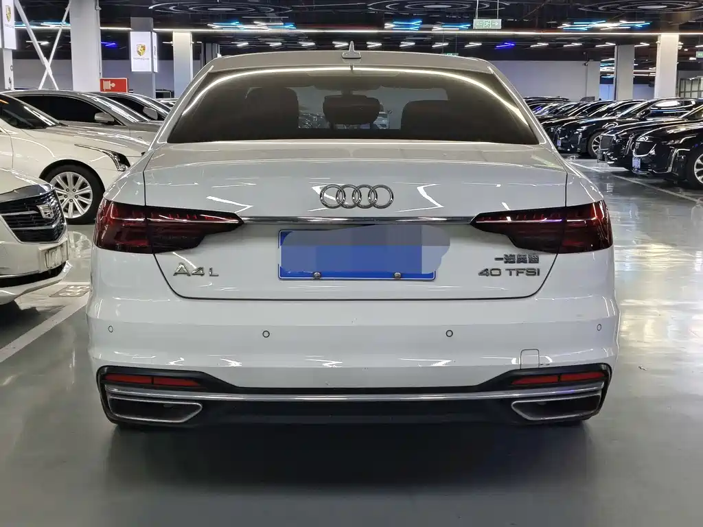 Audi A4L 2021 — фото 15